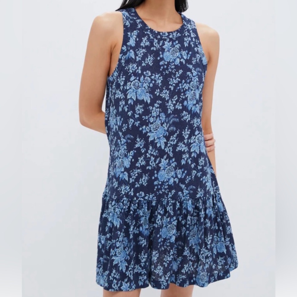 Tuckernuck Navy and Light Blue Floral Midi Dress